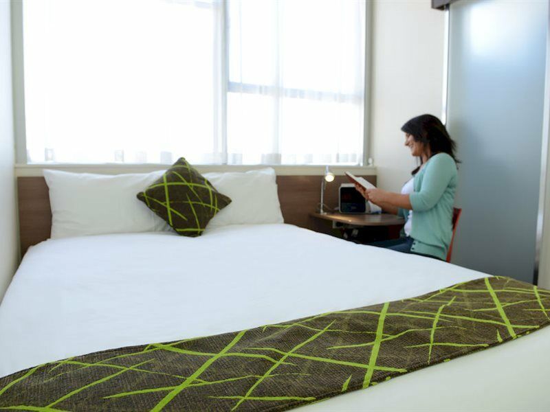 Hotel Ibis Styles Adelaide Grosvenor Exterior foto